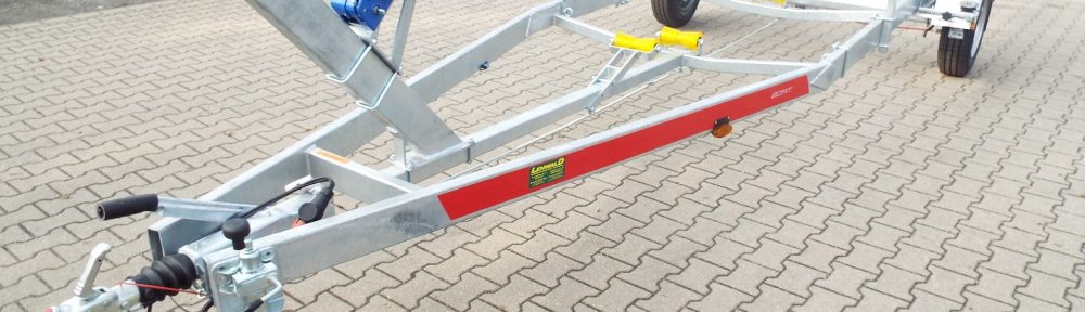 1,8to. Temared Bootstrailer