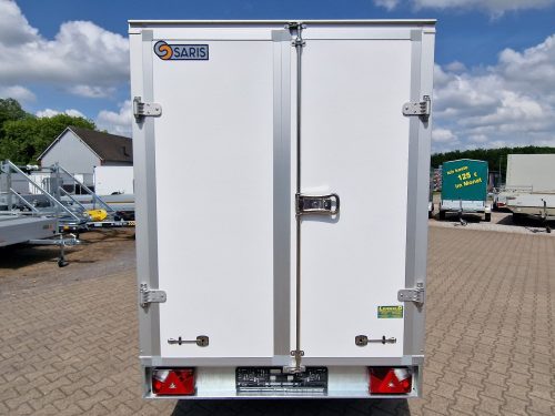 Heckansicht von Innenansicht von 1,5to. SARIS Kofferanhänger | Kasteninnenmaße 3,06x1,54x1,80m | Typ: GO 306 154 180