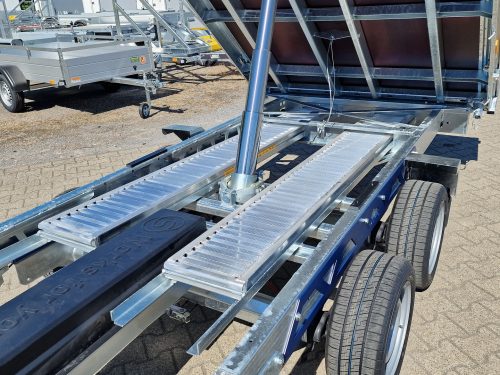 3,5to. Dreiseitenkipper SARIS | Kasteninnenmaße 3,56x1,84x0,35m | Typ: K3 356 184 3500 2 HD E OP