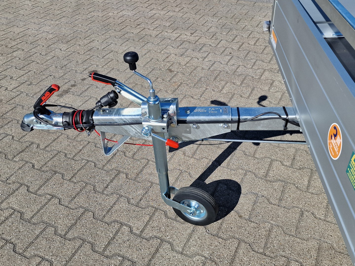 1,3to. SARIS Tieflader | 255x1,33x0,30m + 13cm Reling | McAlu Pro 255 133 Gewerbeausf.