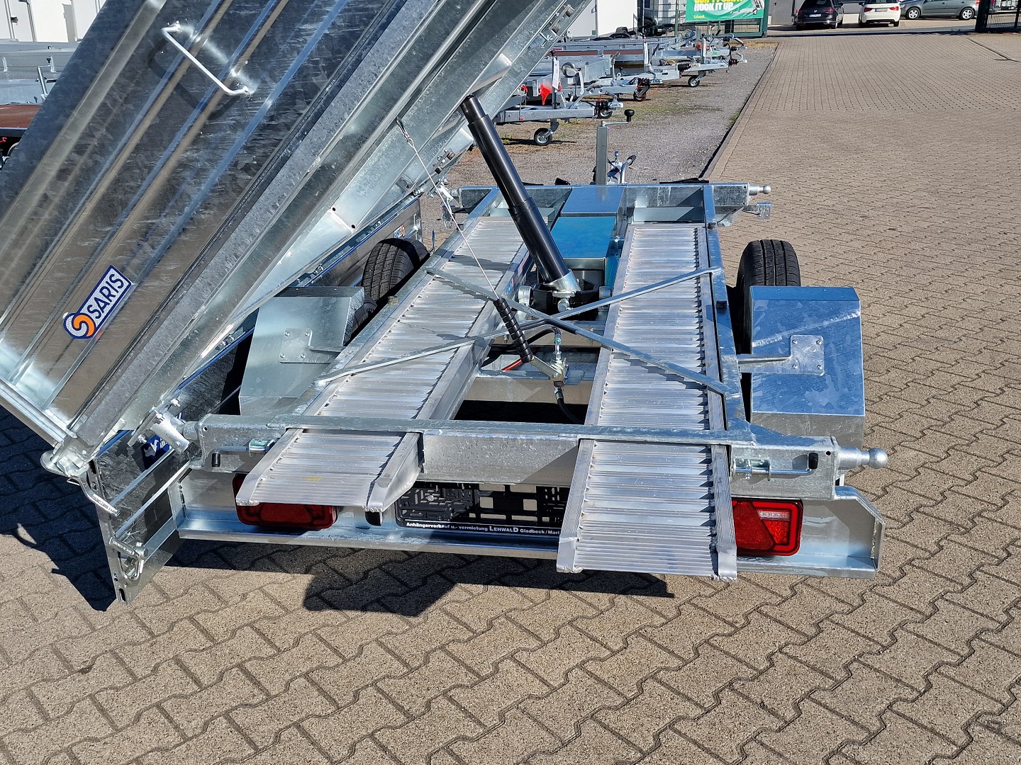 2Stck. Aluminium Auffahrrampen für SARIS Stahlkipper Rampenschacht Aufnahme Anhänger Lehwald Marl Verkauf