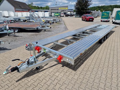 3,5to. Temared Tridem | Autotransporter 8,53x2,15m | CAR 8521/3 S 3.5T Frontansicht Deichsel Anhänger Lehwald Marl Verkauf